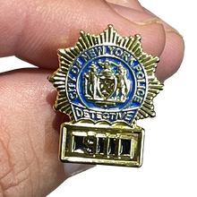 Load image into Gallery viewer, New York City Police Detective 911 Pin BL15-010 - www.ChallengeCoinCreations.com