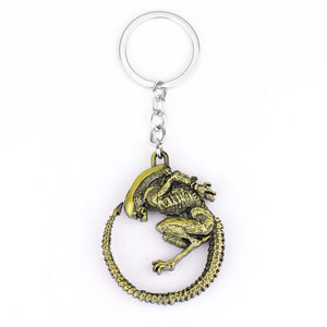 Large Alien Inspired Predator Head Mask Keychain Key Rings Metal AVP Halloween Gift - www.ChallengeCoinCreations.com