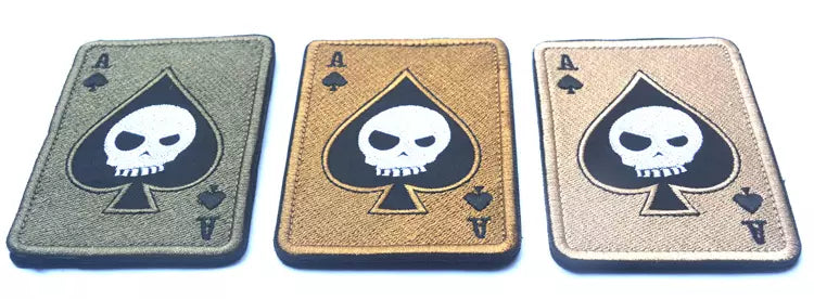 Bluyellow 2-Piece Red Dead Skull Patch, Embroidered Tactical Military Morale Velcro Patches with Hook and Loop Fasteners for Caps, Military Uniforms