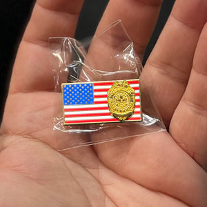 Connecticut State Police Trooper American Flag Pin USA CSP BFP-003 ZQ-149C