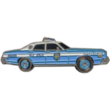 Load image into Gallery viewer, NYPD Vintage Police Car Challenge Coin New York City Police Officer Serpico Kojak era GL7-002