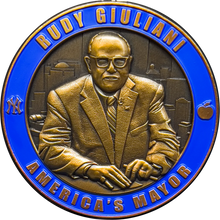 Load image into Gallery viewer, Rudy Giuliani America&#39;s Mayor Challenge Coin NYPD NYC Mayor 9/11 GL7-01