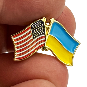 Support Ukraine Flag US lapel pin Kiev Hero President Volodymyr Zelenskyy Solidarity NATO EL7-023 ZQ-224A