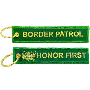 US Border Patrol Agent Keychain or Luggage Tag or zipper pull Honor First Thin Green Line BL2-010B LKC-89