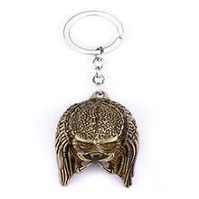 Load image into Gallery viewer, Large Alien Inspired Predator Head Mask Keychain Key Rings Metal AVP Halloween Gift - www.ChallengeCoinCreations.com