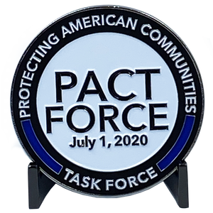 President Donald J. Trump Pact Force 2020 Challenge Coin Protecting Monuments Thin Blue Line Police Federal Agent Border Patrol Task Force DL6-02 - www.ChallengeCoinCreations.com